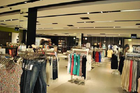 安顺商场里的店面怎么装修？